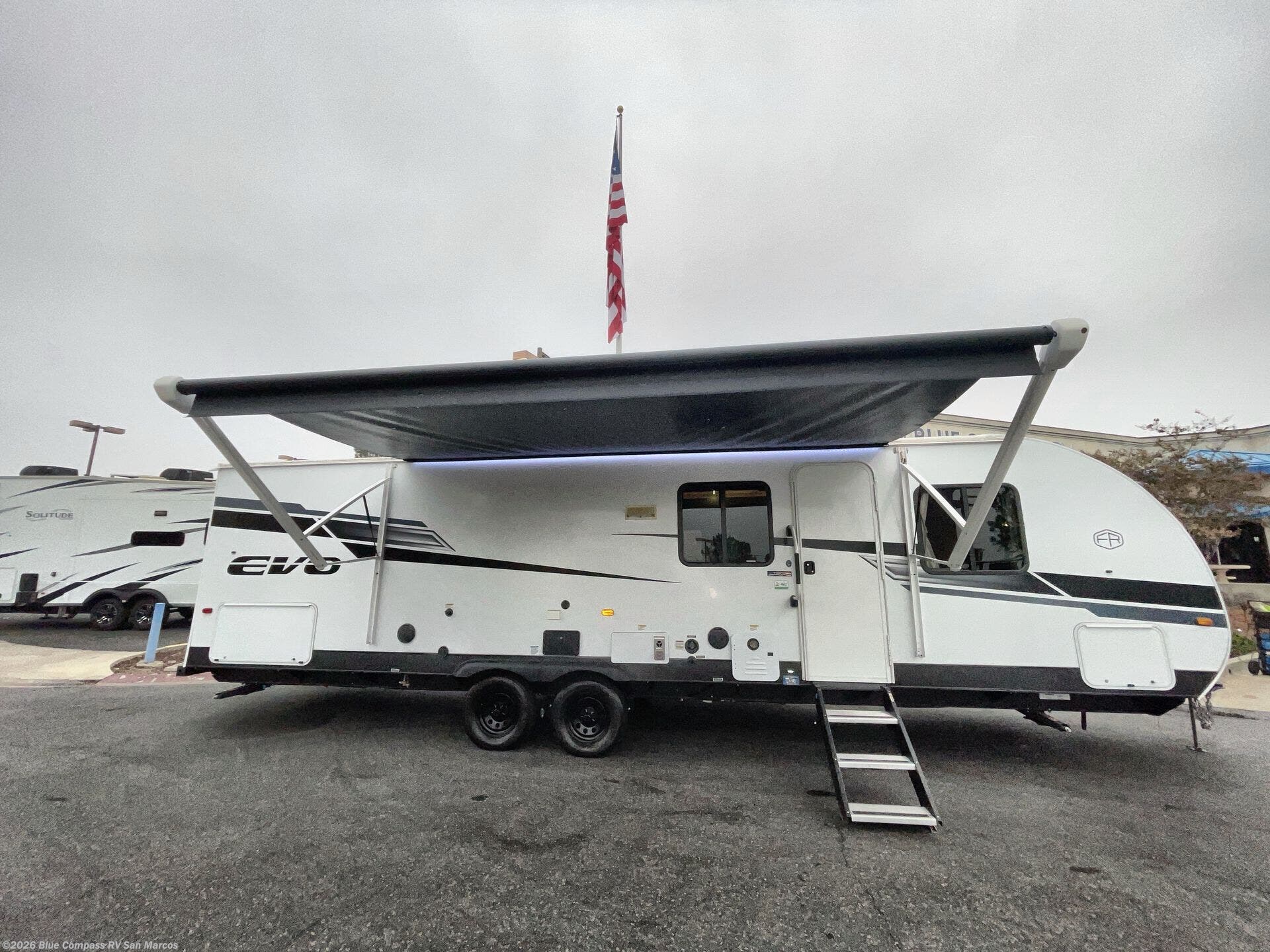 Used 2025 Forest River EVO Lite 2700BHX available in San Marcos, California