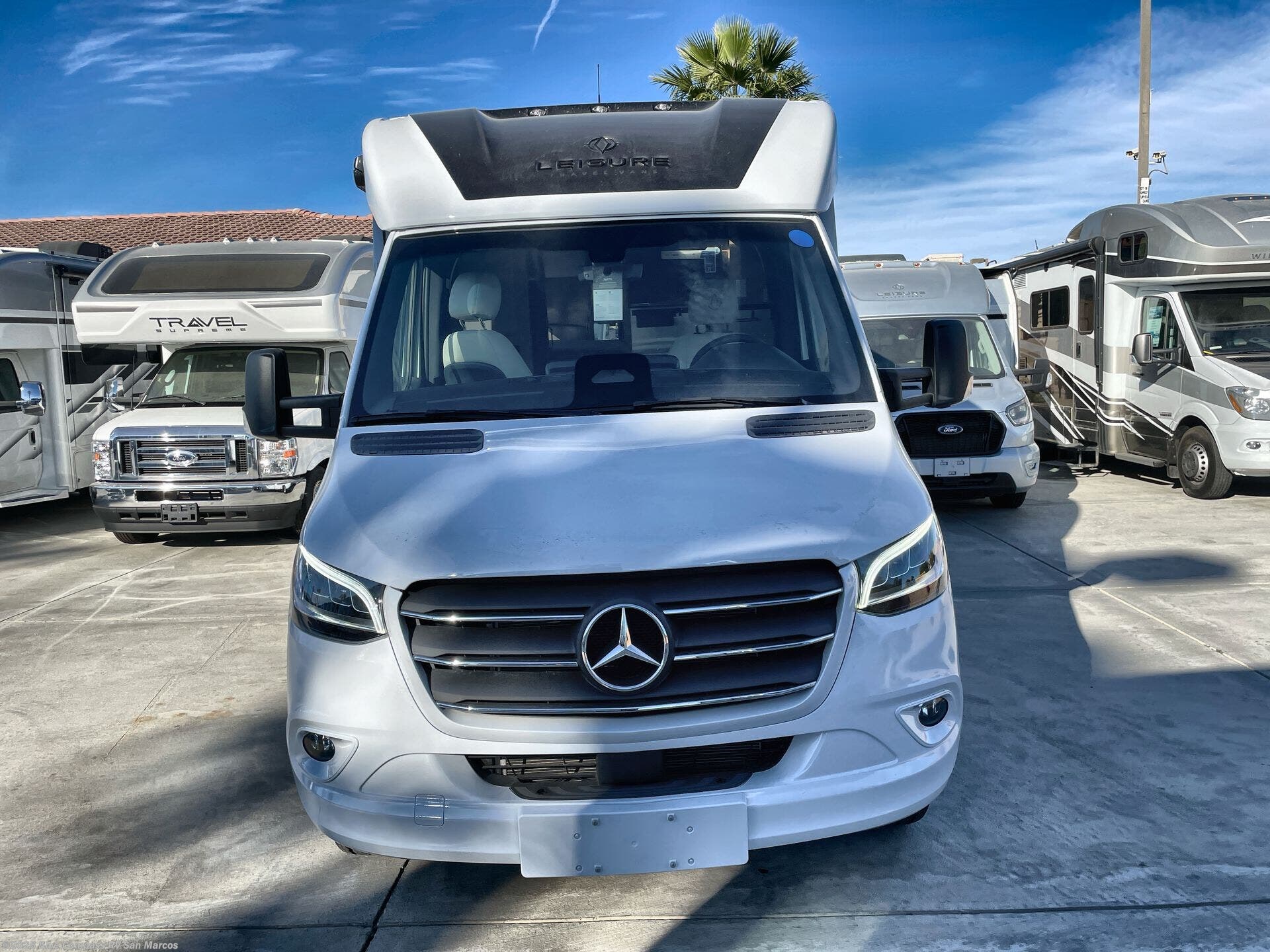 New 2026 Leisure Travel Unity U24TB available in San Marcos, California