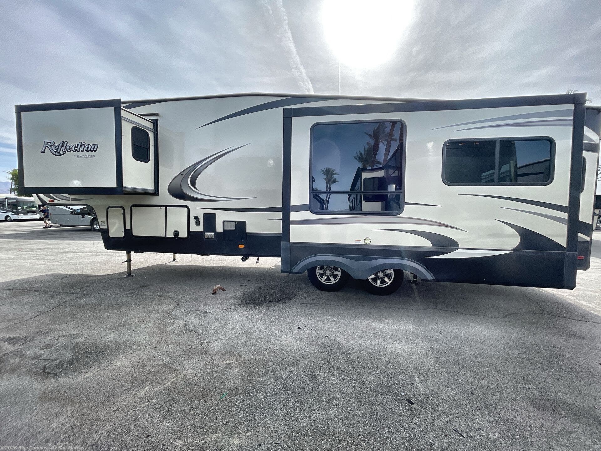 Used 2018 Grand Design Reflection 327RST available in San Marcos, California