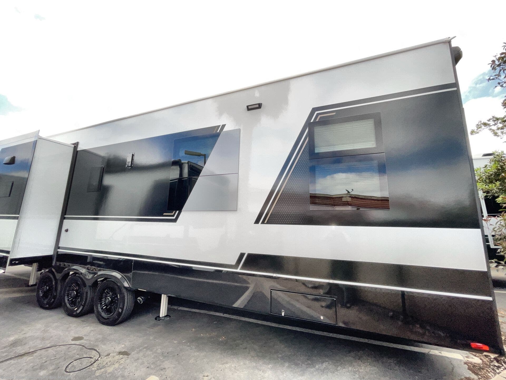 New 2026 Brinkley RV Model Gx 4000x available in San Marcos, California