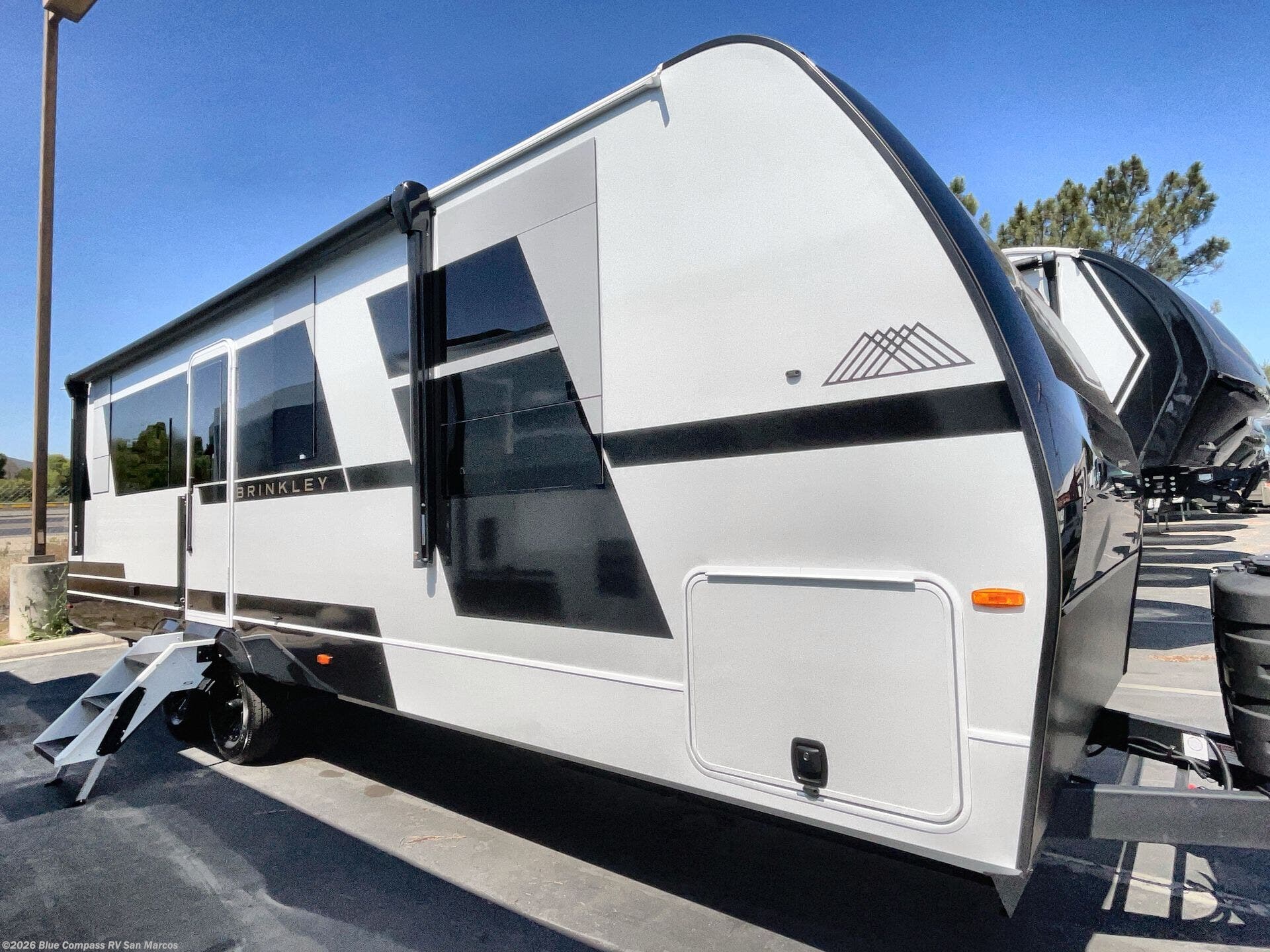 2026 Model I 275 by Brinkley RV from Blue Compass RV San Marcos in San Marcos, California