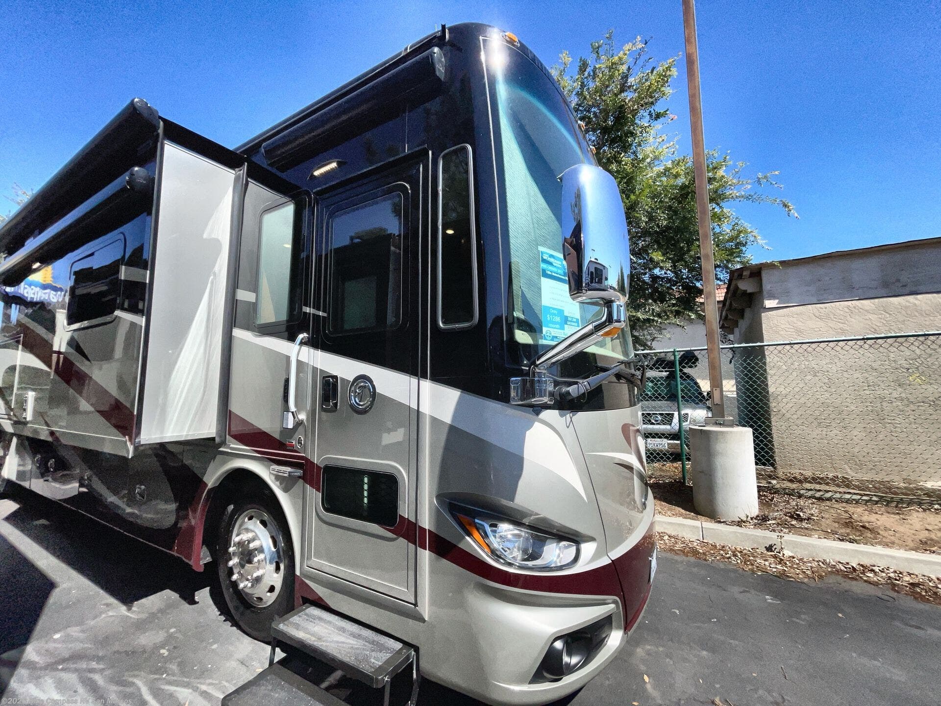 2017 Phaeton 40 QKH by Tiffin from Blue Compass RV San Marcos in San Marcos, California