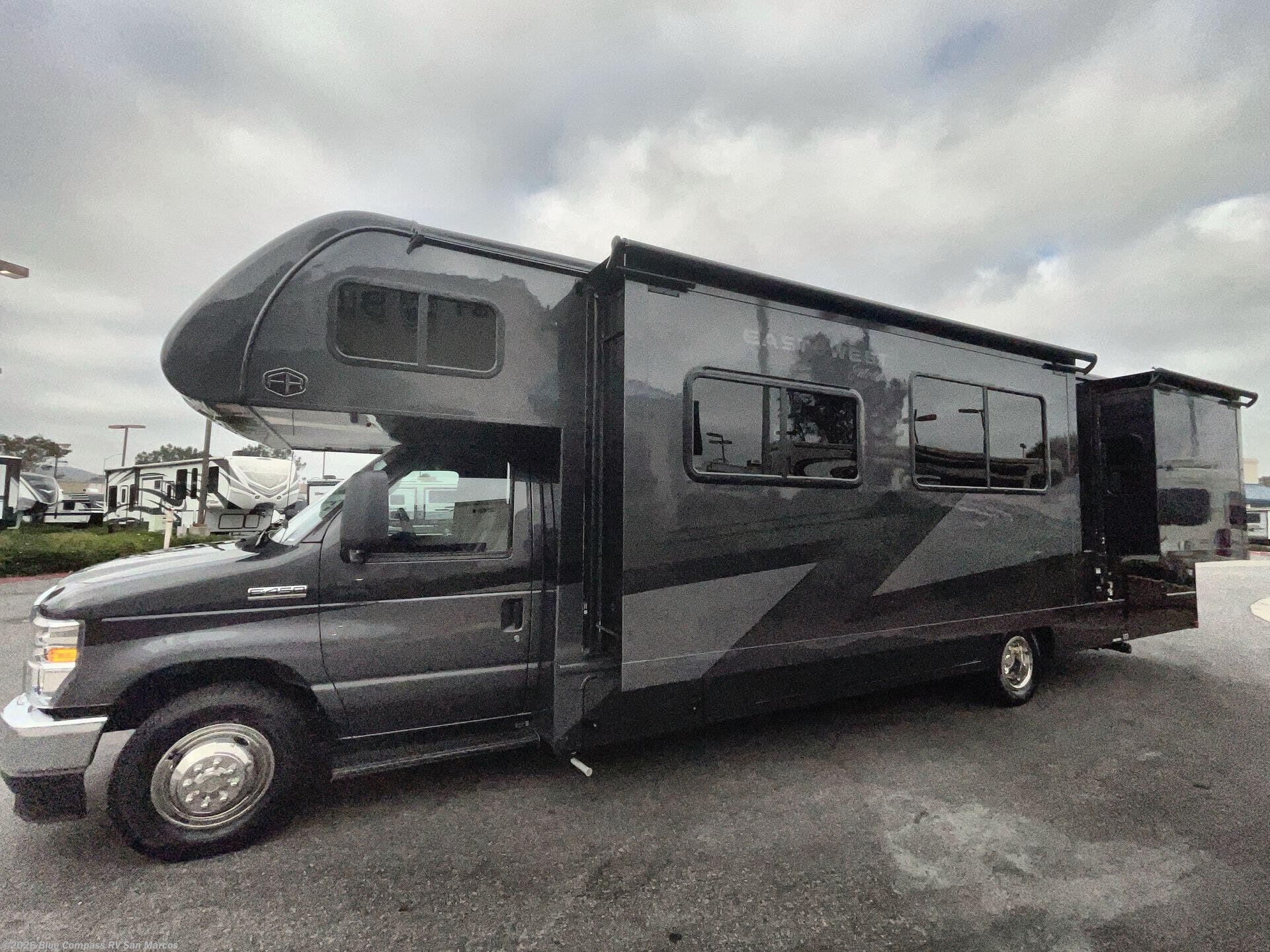 New 2027 East to West Entrada 2950OK available in San Marcos, California