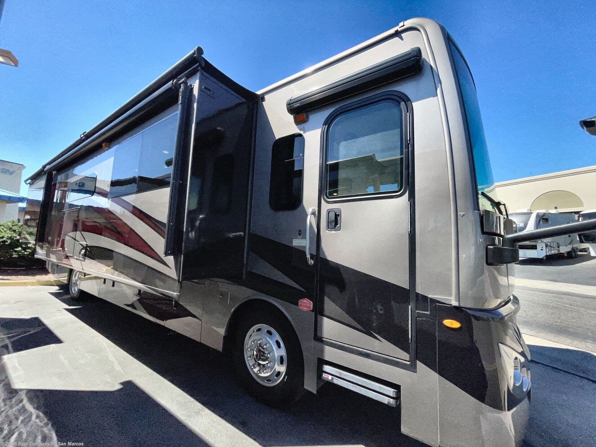 2020 Pace Arrow LXE 38F by Fleetwood from Blue Compass RV San Marcos in San Marcos, California
