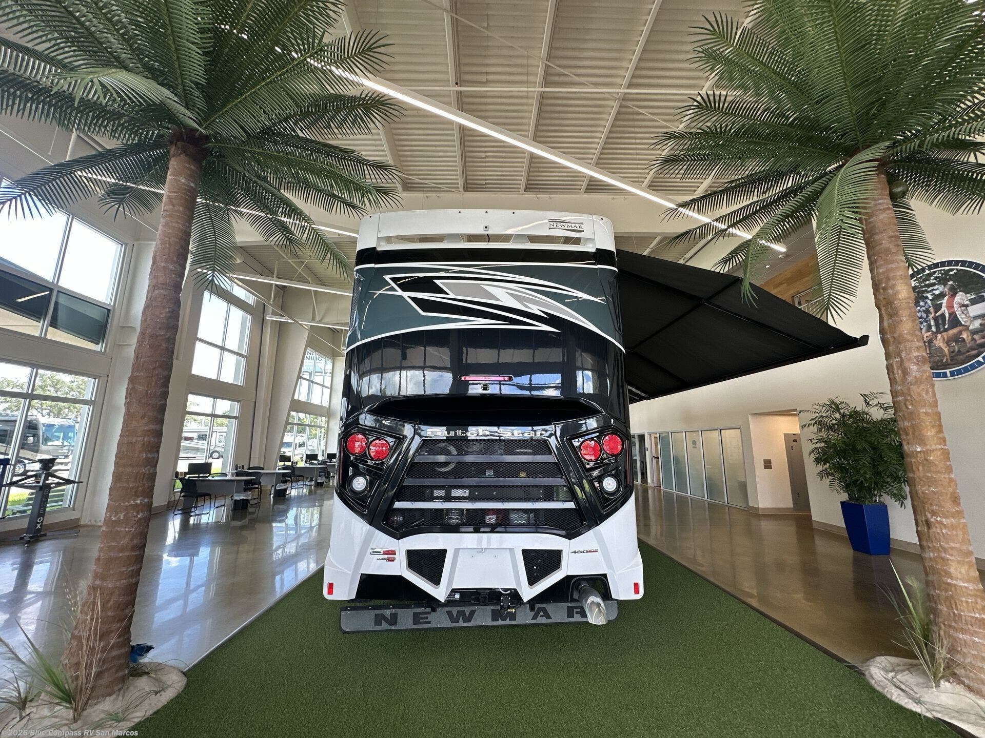 New 2027 Newmar Dutch Star 4340 available in San Marcos, California