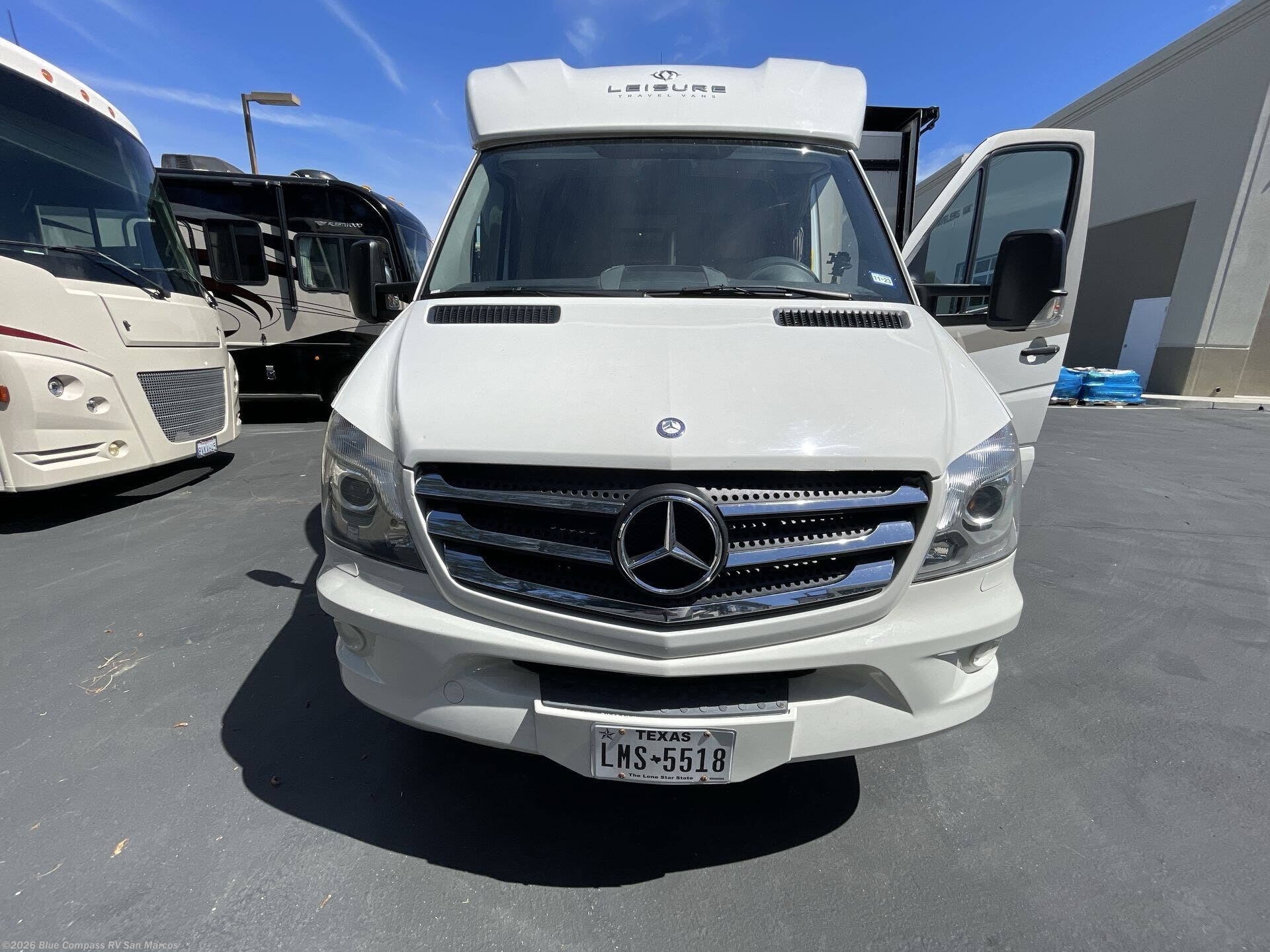 2016 LEISURE 24MB by Leisure Travel from Blue Compass RV San Marcos in San Marcos, California