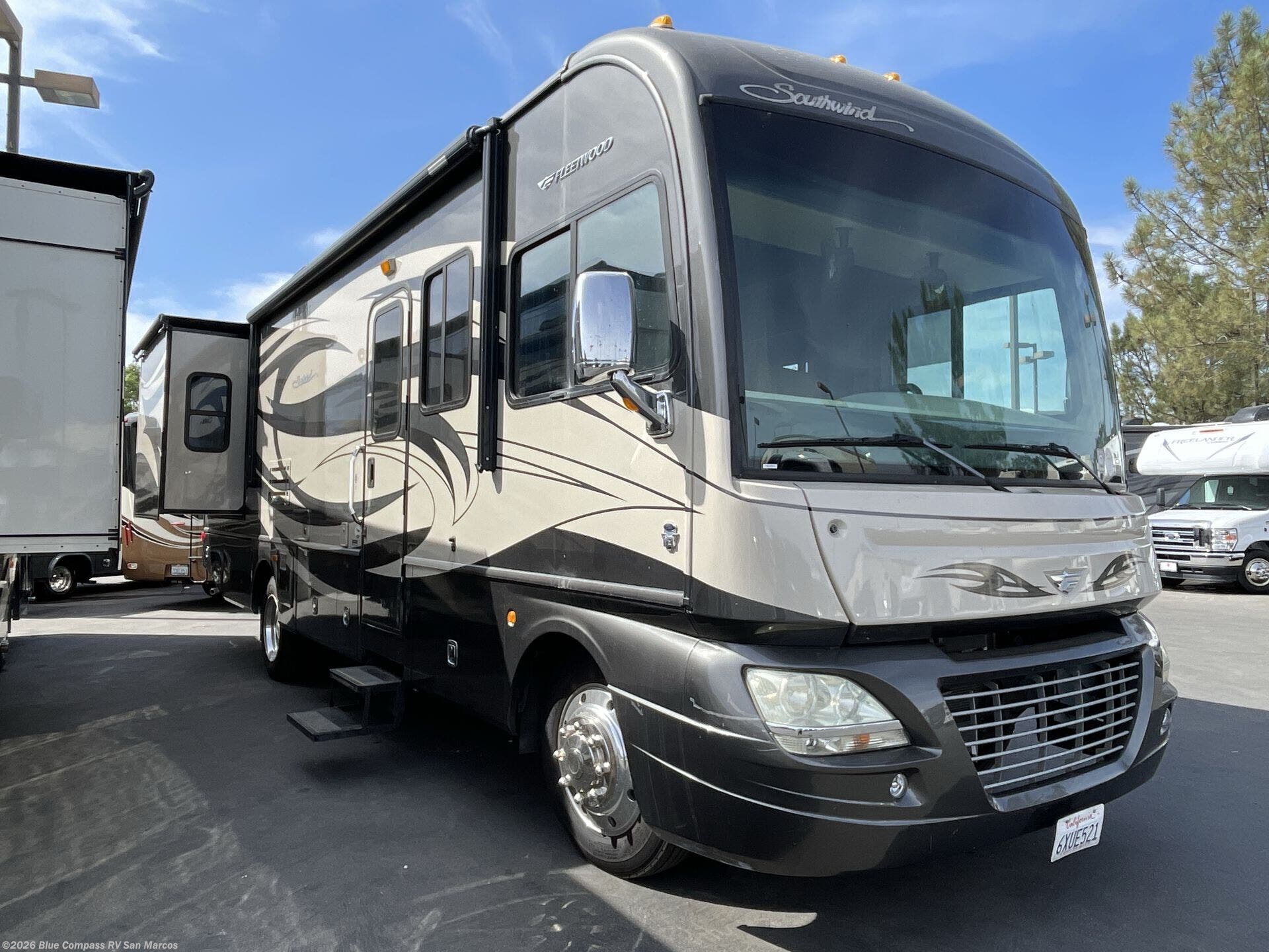 2012 Southwind 32VS by Fleetwood from Blue Compass RV San Marcos in San Marcos, California