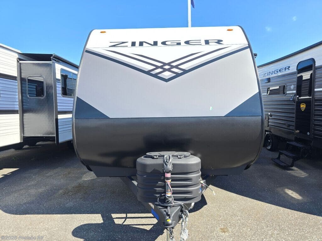 2026 CrossRoads Zinger ZR290QB - New Travel Trailer For Sale by Poulsbo RV in Mount Vernon, Washington features Awning