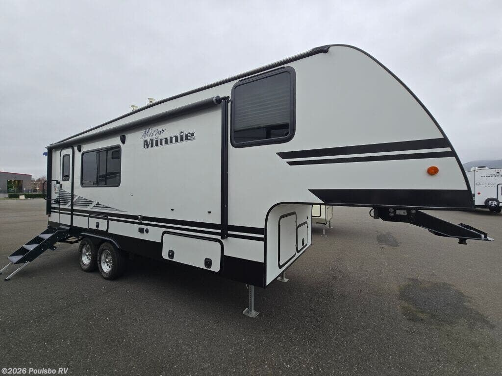 2020 Winnebago Micro Micro - Used Fifth Wheel For Sale by Poulsbo RV in Mount Vernon, Washington features Awning