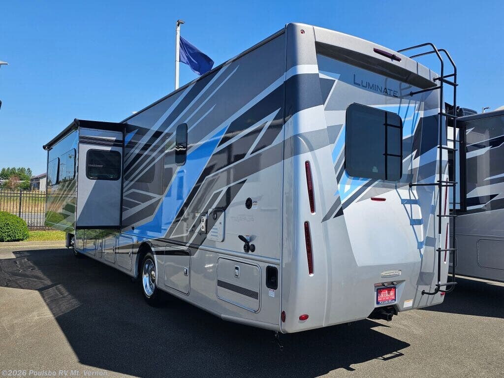 New 2027 Thor Motor Coach LuminateÃ¢Â¢ LuminateÃ¢Â¢ available in Mount Vernon, Washington