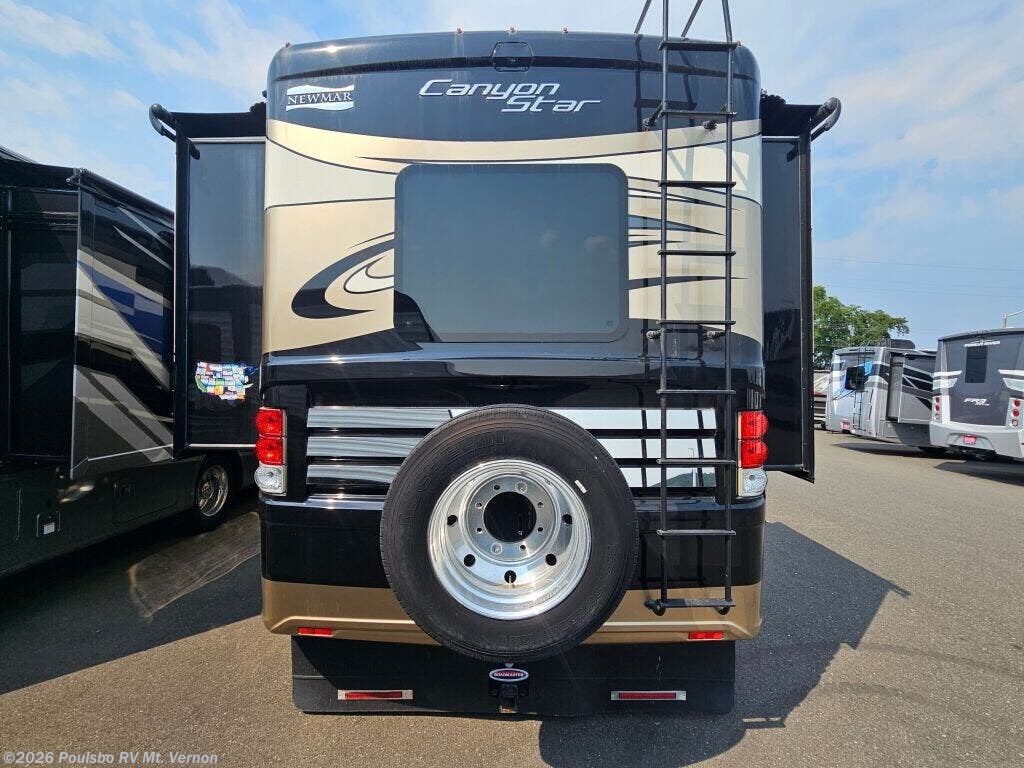 Used 2016 Newmar Canyonstar Canyonstar available in Mount Vernon, Washington