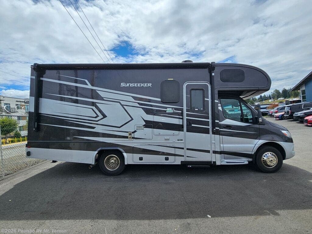 2021 Forest River Sunseeker Sunseeker - Used Class C For Sale by Poulsbo RV Mt. Vernon in Mount Vernon, Washington features Awning