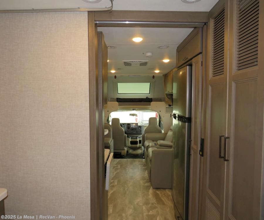 2024 Thor Motor Coach Quantum KW29 RV for Sale in Phoenix, AZ 85035