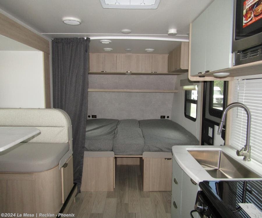 2024 Winnebago MICRO MINNIETT 2108TB RV for Sale in Phoenix, AZ 85035