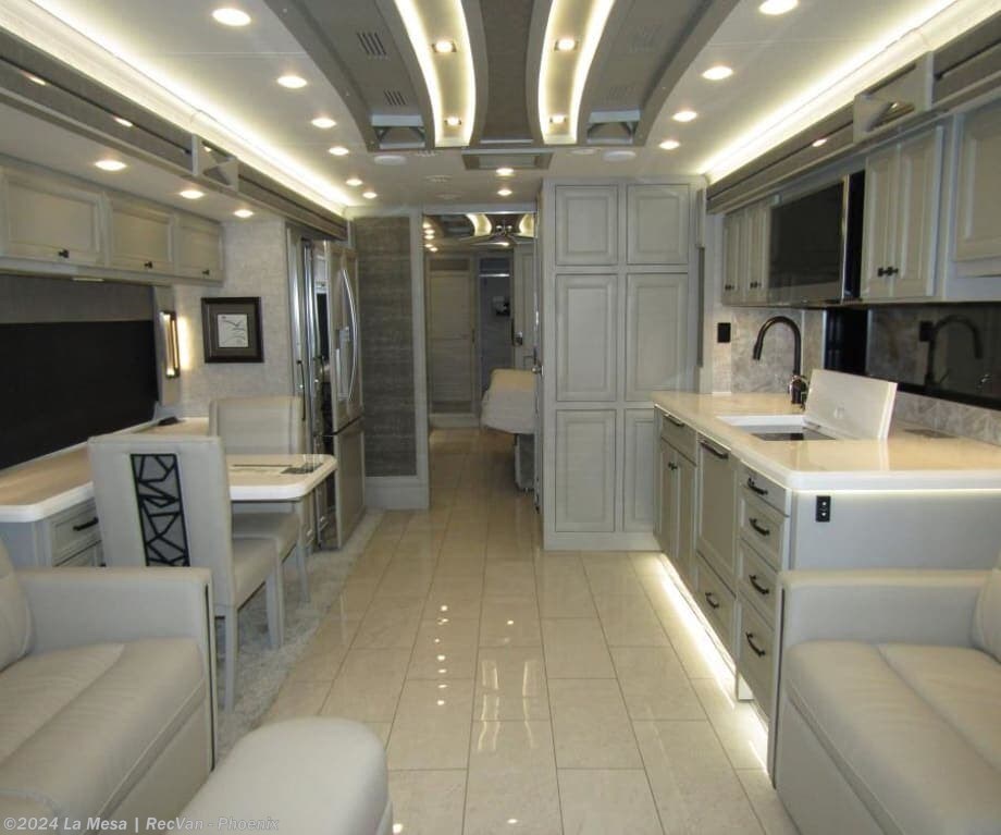 2024 Tiffin Allegro Bus 40IP RV for Sale in Phoenix, AZ 85035