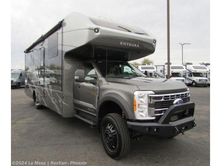 New 2024 Entegra Coach Accolade XT 35L available in Phoenix, Arizona