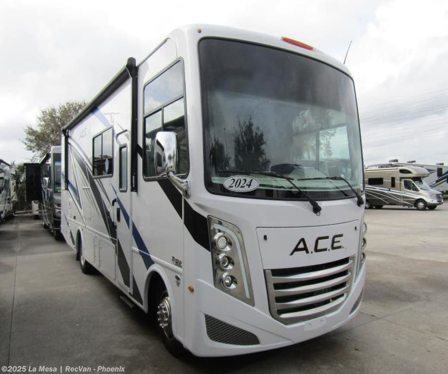 2024 Thor Motor Coach ACE 29D RV for Sale in Phoenix, AZ 85035