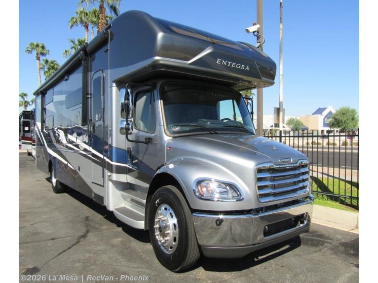 Entegra Ridgeback 2024 Entegra Coach Accolade 37L RV for Sale in Phoenix, AZ 85035 ...