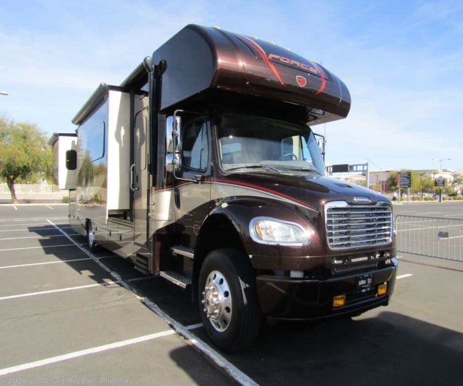 2018 Dynamax Corp Force 37TSHD RV for Sale in Phoenix, AZ 85035 ...