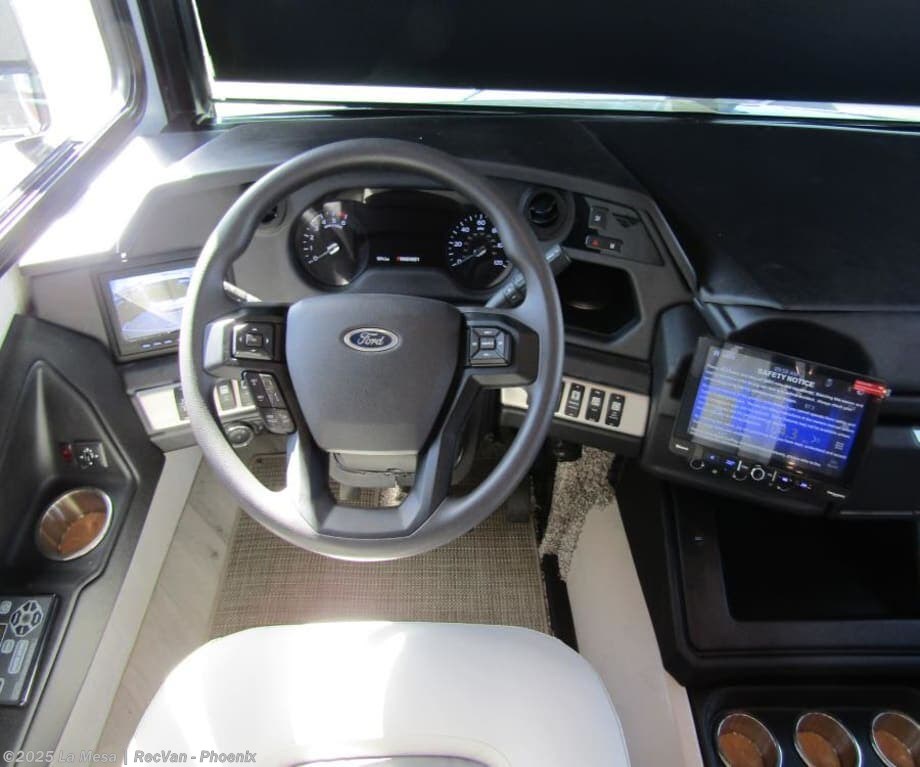 2025 Fleetwood Bounder 35K - New Class A For Sale by La Mesa | RecVan - Phoenix  in Phoenix, Arizona