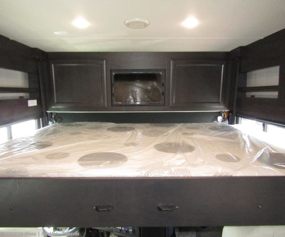 New 2025 Fleetwood Bounder 35K available in Phoenix, Arizona