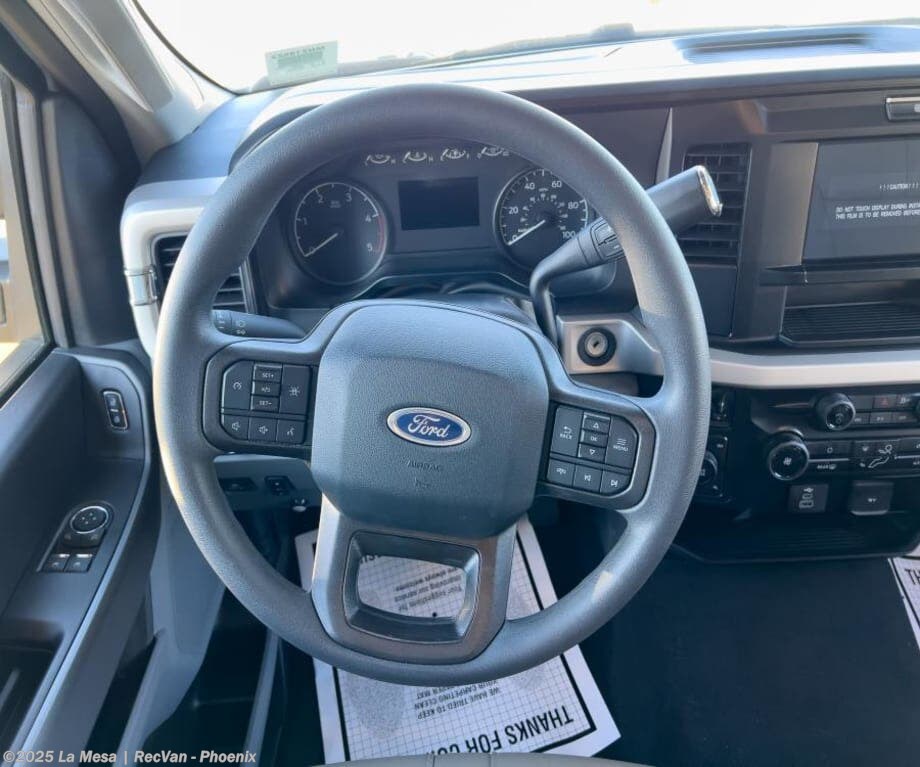 2026 Esteem XL 32U-XL-GSE by Entegra Coach from La Mesa | RecVan - Phoenix  in Phoenix, Arizona