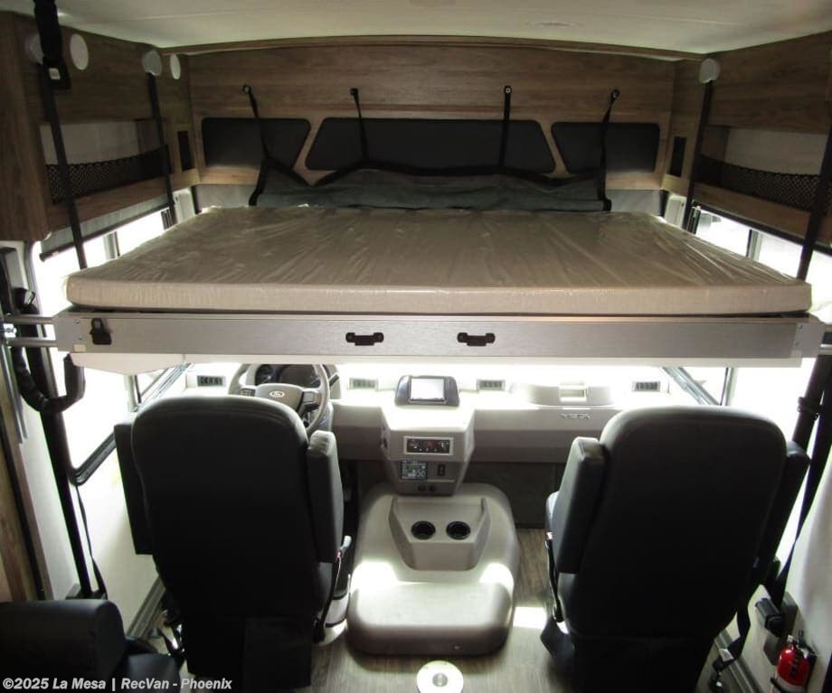 New 2025 Winnebago Vista WFE29NP available in Phoenix, Arizona