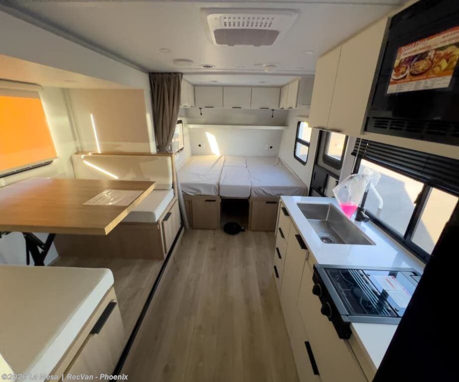 2026 Winnebago MICRO MINNIE-TT 2108TB - New Travel Trailer For Sale by La Mesa | RecVan - Phoenix  in Phoenix, Arizona