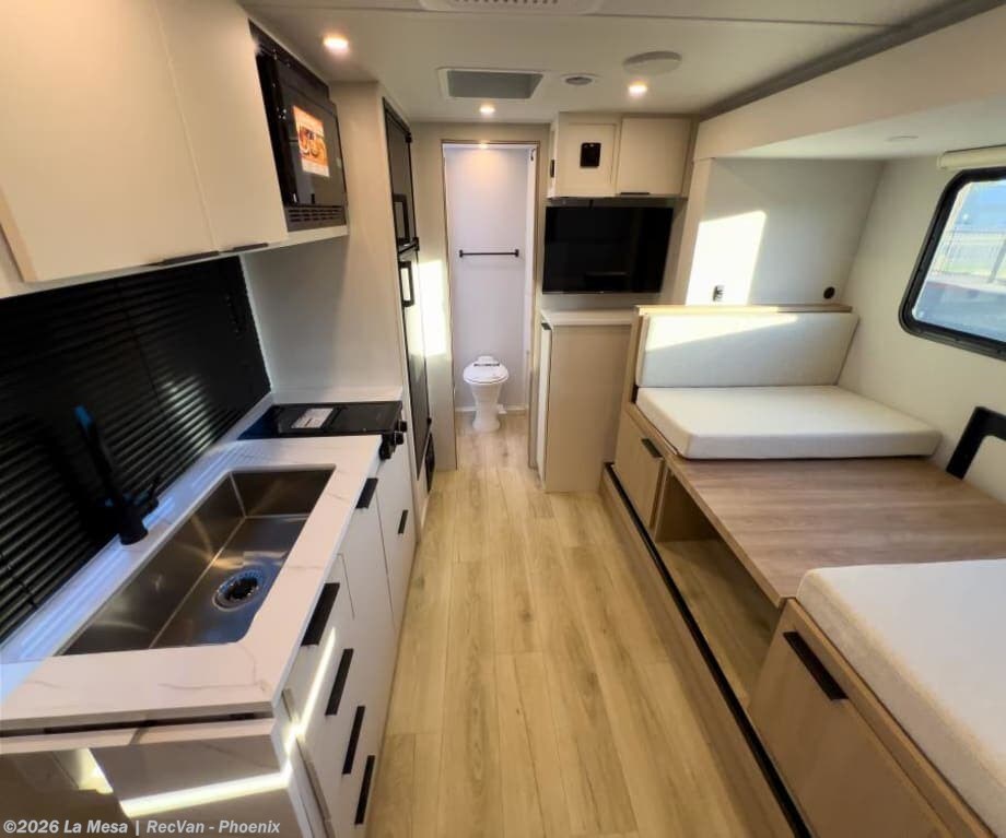 New 2026 Winnebago MICRO MINNIE-TT 2108FBS available in Phoenix, Arizona