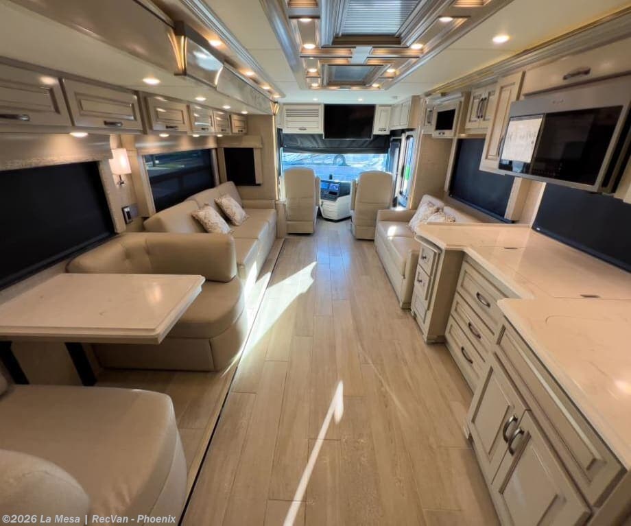 Used 2023 Newmar Dutch Star 4081 available in Phoenix, Arizona