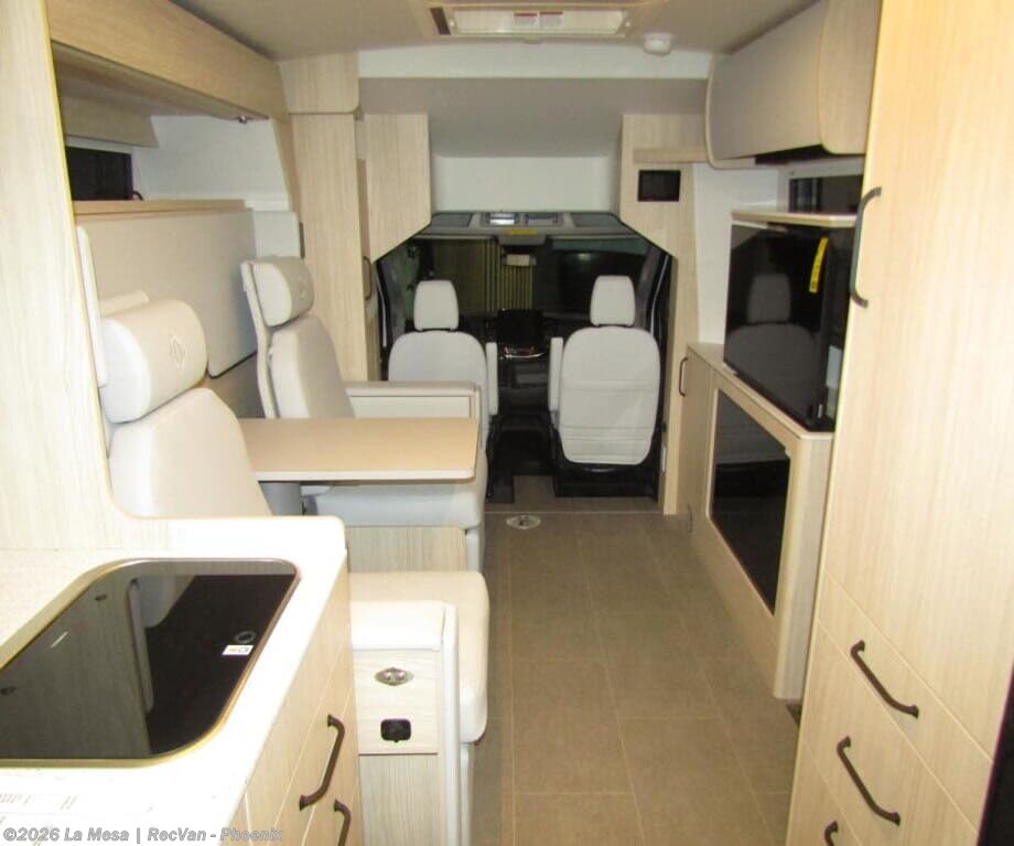 2025 Wonder W24MBL-AWD by Leisure Travel from La Mesa | RecVan - Phoenix  in Phoenix, Arizona