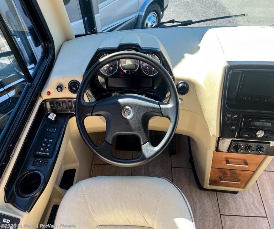 2017 BREEZE 32BR by Tiffin from La Mesa | RecVan - Phoenix  in Phoenix, Arizona