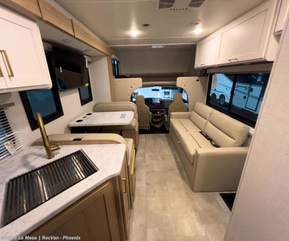 New 2026 Thor Motor Coach Chateau 28Z-PP available in Phoenix, Arizona
