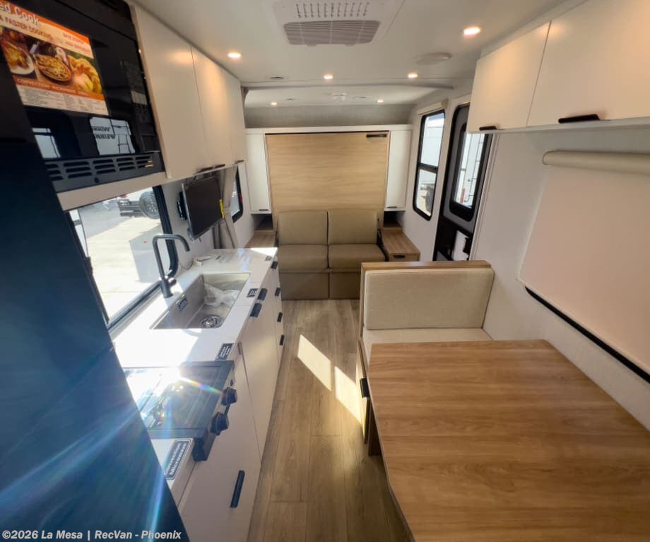 2026 Winnebago MICRO MINNIE-TT 2000MRB - New Travel Trailer For Sale by La Mesa | RecVan - Phoenix  in Phoenix, Arizona