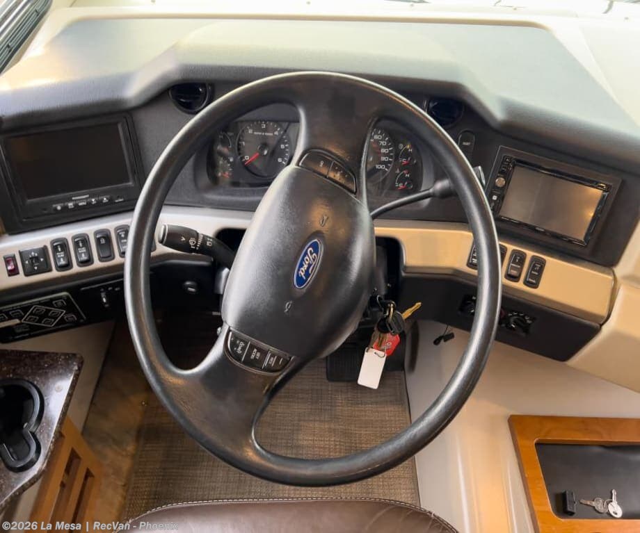 2016 Bounder 35K by Fleetwood from La Mesa | RecVan - Phoenix  in Phoenix, Arizona