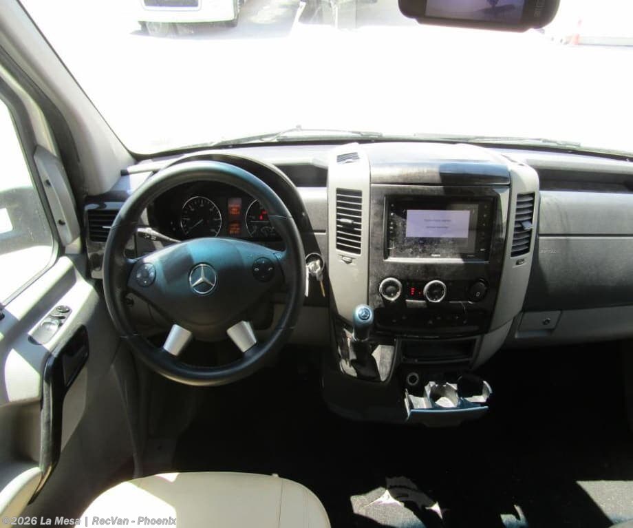 2019 Airstream Atlas TOMMY BAHAMA MURPHY SUITE-TB - Used Class C For Sale by La Mesa | RecVan - Phoenix  in Phoenix, Arizona