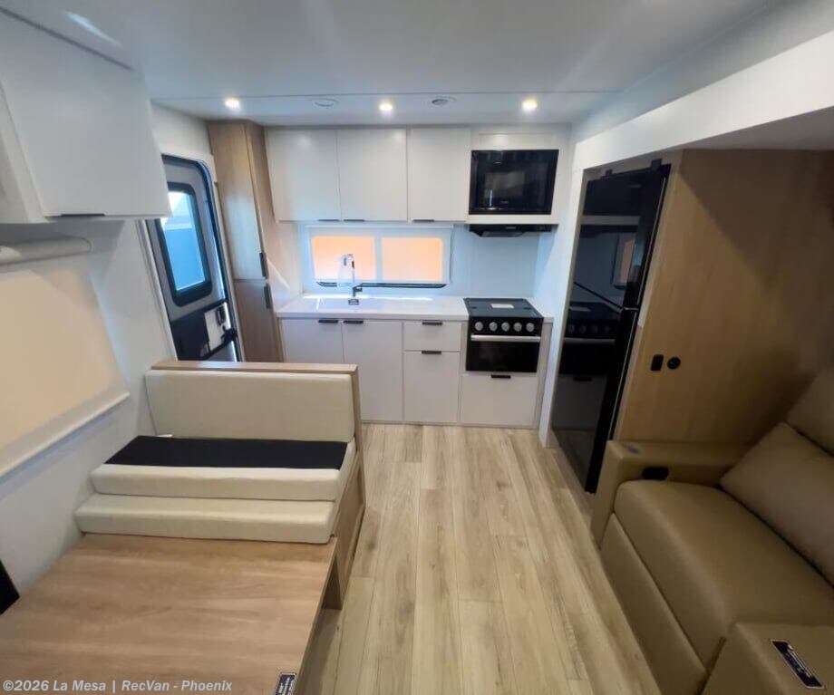 2026 Thrive 24RKS by Winnebago from La Mesa | RecVan - Phoenix  in Phoenix, Arizona