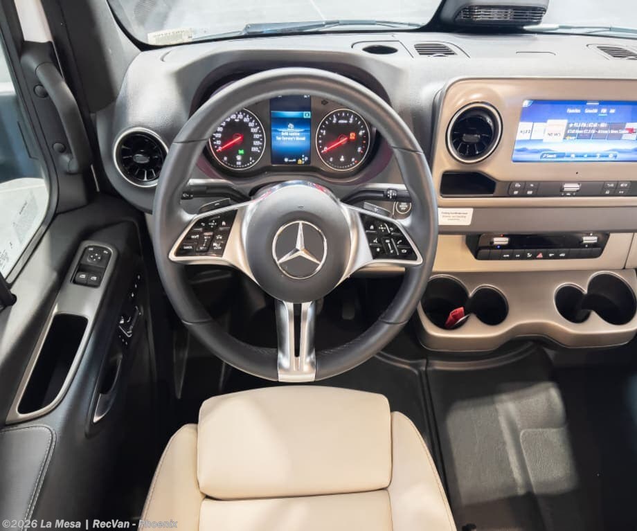 2026 View WM524R by Winnebago from La Mesa | RecVan - Phoenix  in Phoenix, Arizona