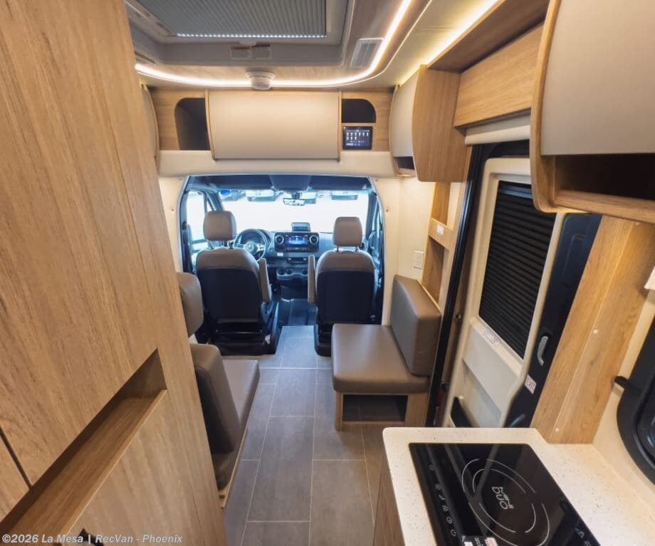New 2026 Leisure Travel Unity U24TBX available in Phoenix, Arizona