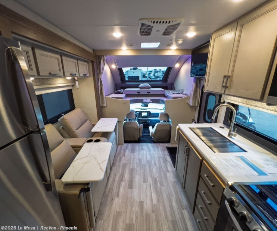 New 2026 Thor Motor Coach Omni Trail Z30 available in Phoenix, Arizona