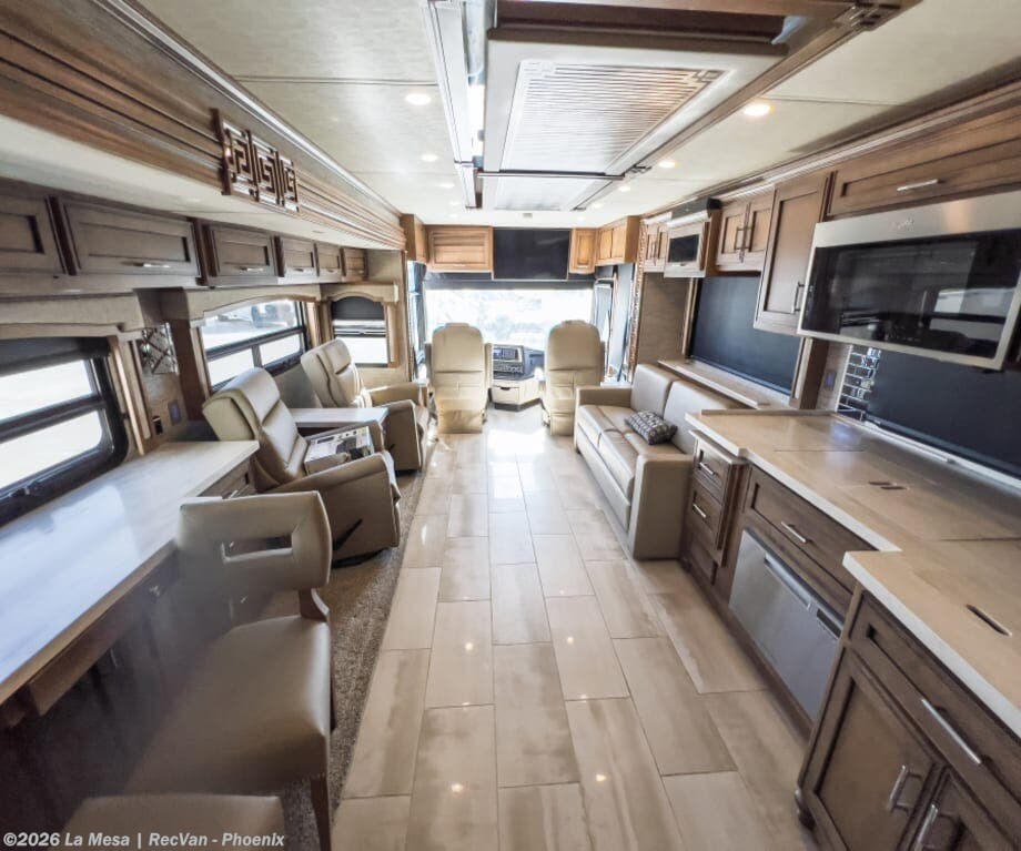 Used 2021 Newmar Ventana 4369 available in Phoenix, Arizona
