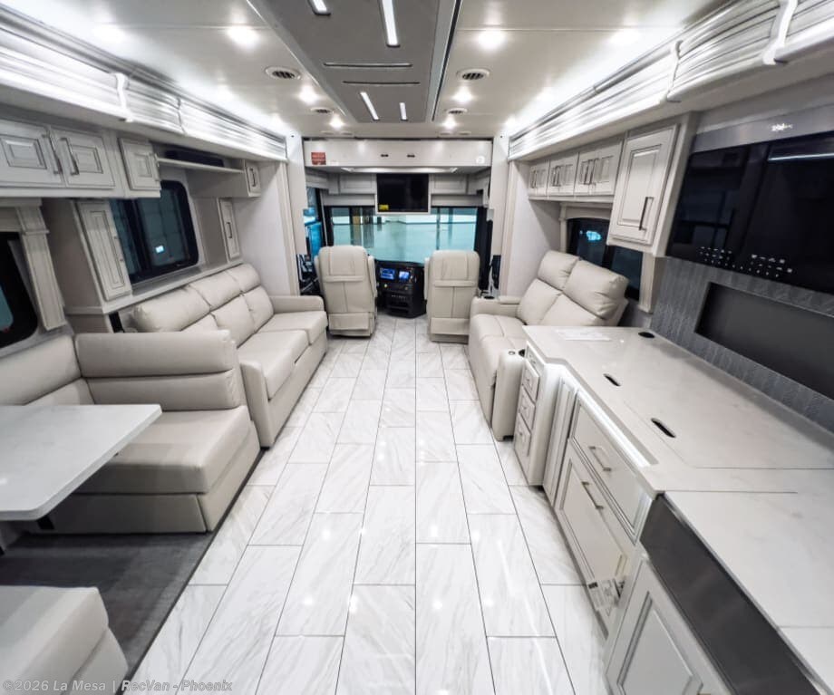 New 2026 Fleetwood Discovery LXE 40M-LXE available in Phoenix, Arizona