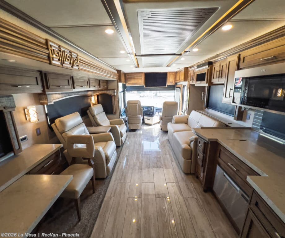Used 2020 Newmar Ventana 4362 available in Phoenix, Arizona