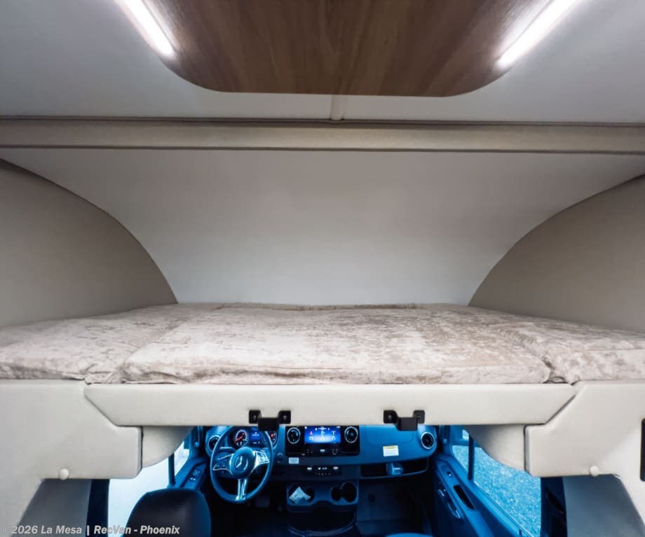 New 2027 Tiffin Wayfarer 25XLW available in Phoenix, Arizona