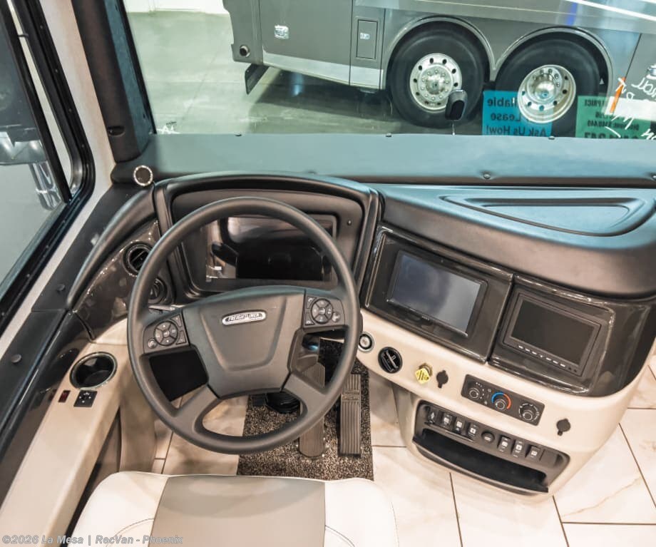 2027 Fleetwood Discovery 38W - New Class A For Sale by La Mesa | RecVan - Phoenix  in Phoenix, Arizona