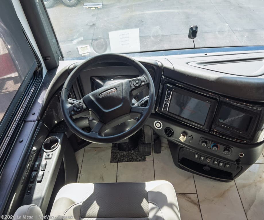 2027 Fleetwood Discovery LXE 44S-LXE - New Class A For Sale by La Mesa | RecVan - Phoenix  in Phoenix, Arizona