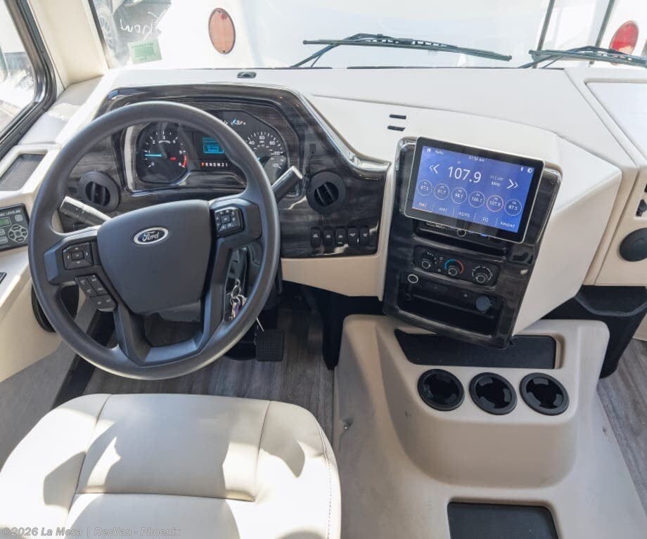 2025 Thor Motor Coach Luminate DD35 - Used Class A For Sale by La Mesa | RecVan - Phoenix  in Phoenix, Arizona