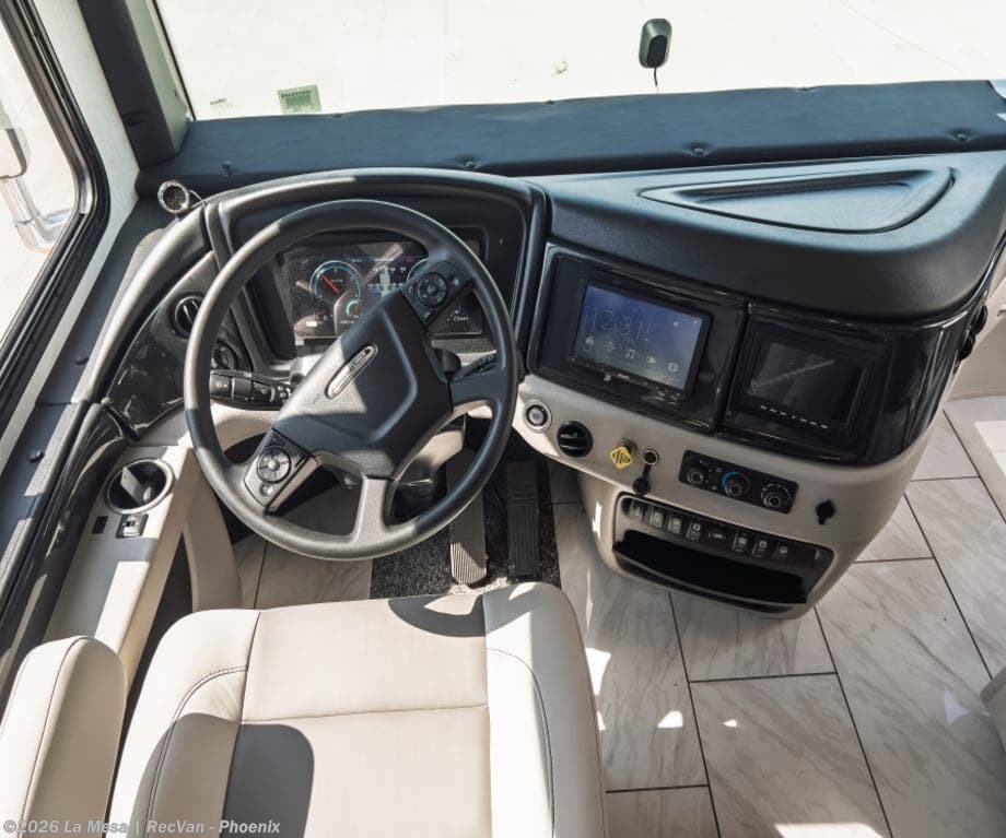 2027 Fleetwood Discovery 38K - New Class A For Sale by La Mesa | RecVan - Phoenix  in Phoenix, Arizona