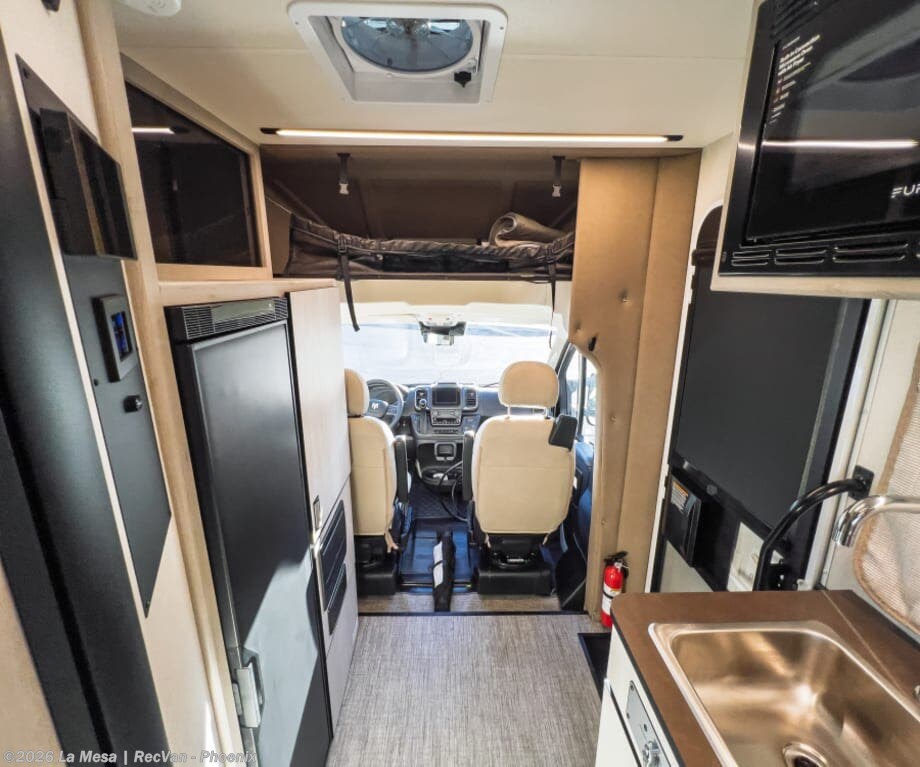 New 2027 Winnebago Resa IUH19DC available in Phoenix, Arizona