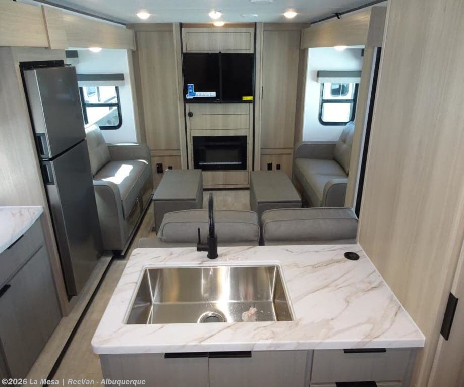 2025 Dutchmen Kodiak 310FLSL - New Travel Trailer For Sale by La Mesa | RecVan - Albuquerque in Albuquerque, New Mexico